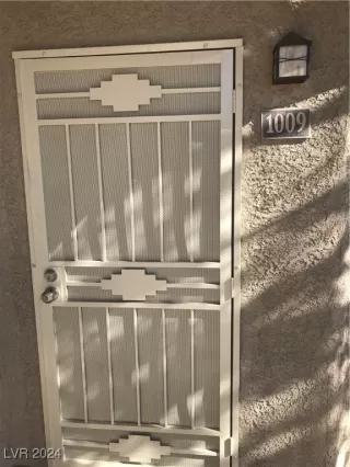 Photo #1: 2630456 Listing