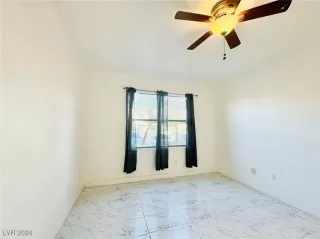 Photo #4: 2630459 Listing