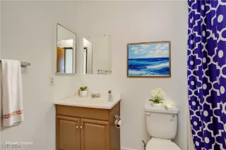 Photo #6: 2630563 Listing