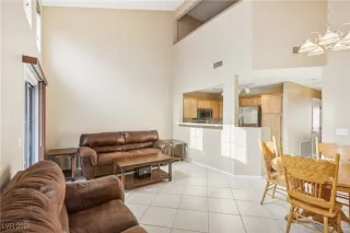 Photo #2: 2630639 Listing 