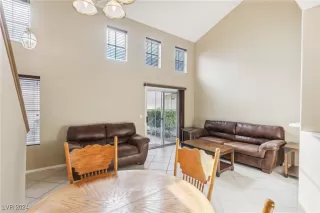 Photo #3: 2630639 Listing 