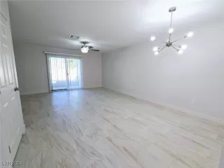 Photo #1: 2630662 Listing 