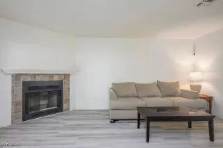 Photo #2: 2630685 Listing