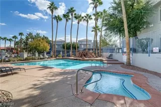 Photo #3: 2630766 Listing 