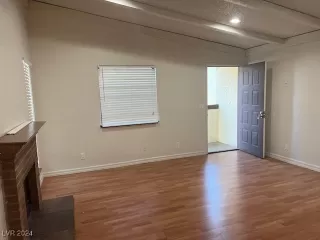 Photo #3: 2630797 Listing 