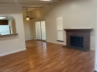 Photo #5: 2630797 Listing 