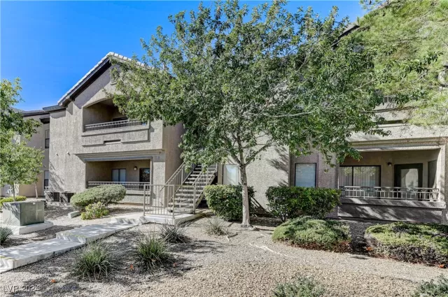 MLS: 2630816 Condo For Sale