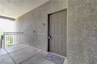 Photo #4: 2630816 Listing