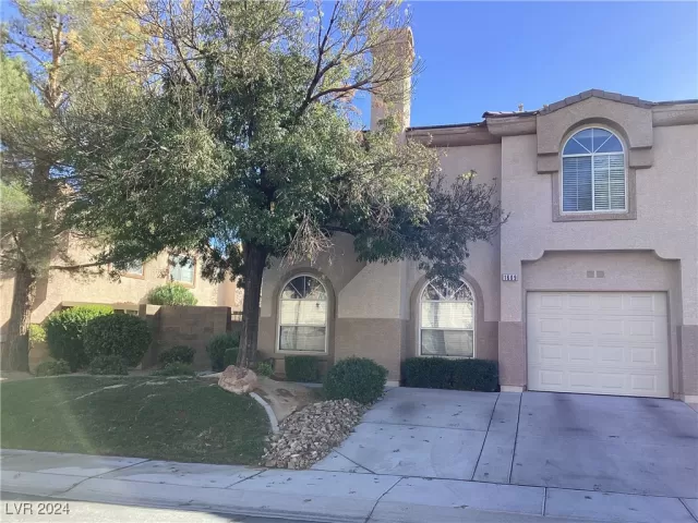 MLS: 2630823 Condo For Sale