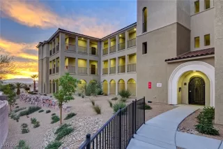 Photo #3: 2630832 Listing 