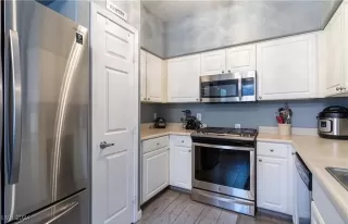 Photo #6: 2630848 Listing