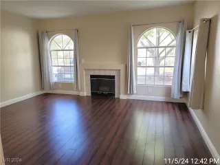 Photo #2: 2630919 Listing 