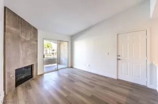 Photo #2: 2630932 Listing