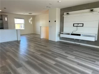 Photo #6: 2630956 Listing 