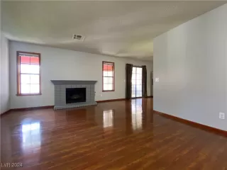 Photo #6: 2630971 Listing 