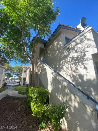 Photo #1: 2630983 Listing 