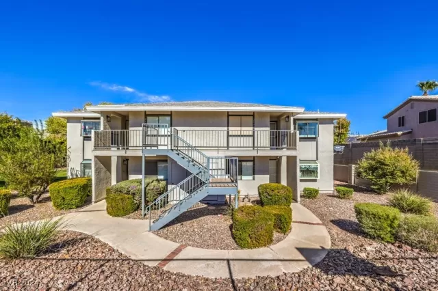 MLS: 2630986 Condo For Sale