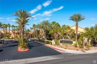 Photo #2: 2630990 Listing