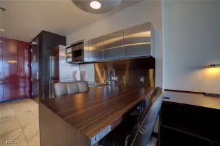 Photo #5: 2630999 Listing 