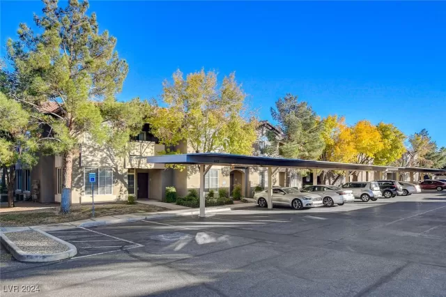 MLS: 2631007 Condo For Sale