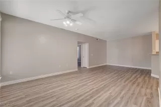 Photo #5: 2631007 Listing 