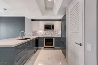 Photo #4: 2631013 Listing