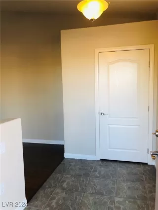 Photo #2: 2631027 Listing 