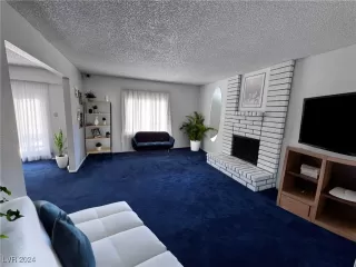 Photo #4: 2631086 Listing 