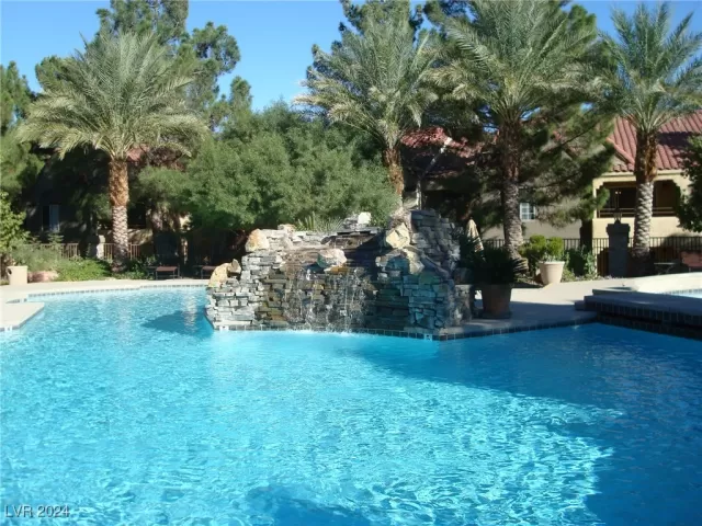 MLS: 2631120 Condo For Sale