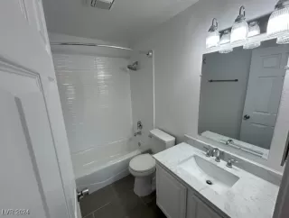 Photo #3: 2631122 Listing