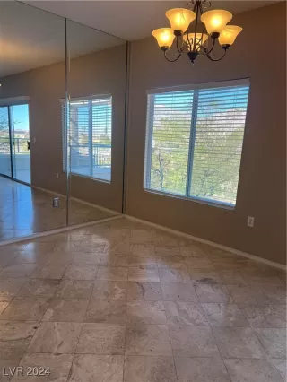 Photo #1: 2631141 Listing 