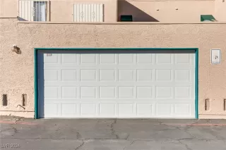 Photo #1: 2631143 Listing