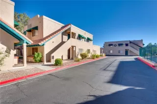 Photo #6: 2631143 Listing