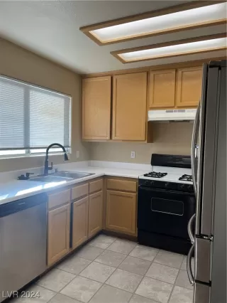 Photo #2: 2631175 Listing 