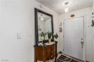 Photo #6: 2631213 Listing 