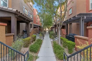 Photo #3: 2631312 Listing 