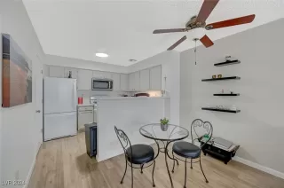 Photo #2: 2631357 Listing