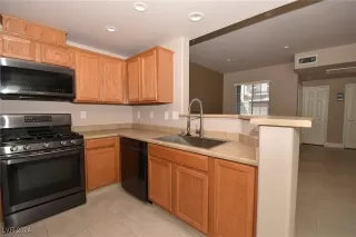 Photo #1: 2631358 Listing 