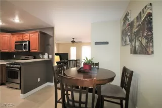 Photo #3: 2631387 Listing 