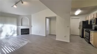 Photo #3: 2631394 Listing 