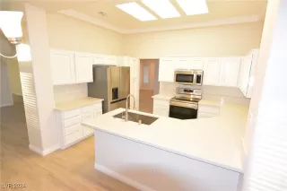 Photo #1: 2631434 Listing 