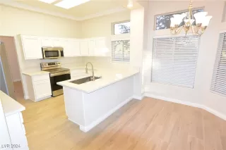 Photo #2: 2631434 Listing 