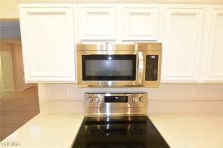 Photo #3: 2631434 Listing 