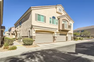 Photo #1: 2631454 Listing 