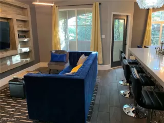 Photo #1: 2631461 Listing 