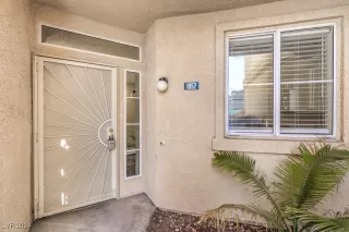 Photo #4: 2631468 Listing