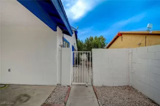 Photo #5: 2631474 Listing