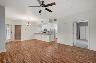 Photo #2: 2631481 Listing 