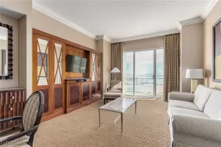 Photo #3: 2631489 Listing