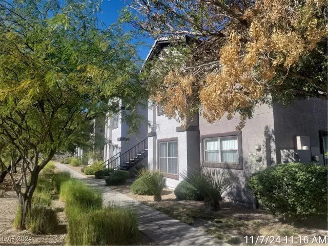 MLS: 2631496 Condo For Sale